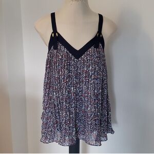 🌸 Michael Kors Pleated Top